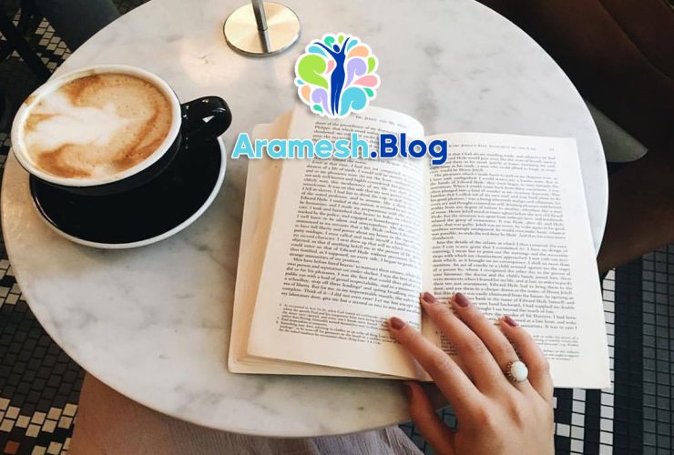 فواید مطالعه کتاب های فلسفه، گامی به سوی تفکر عمیق‌تر و درک بهتر از زندگی